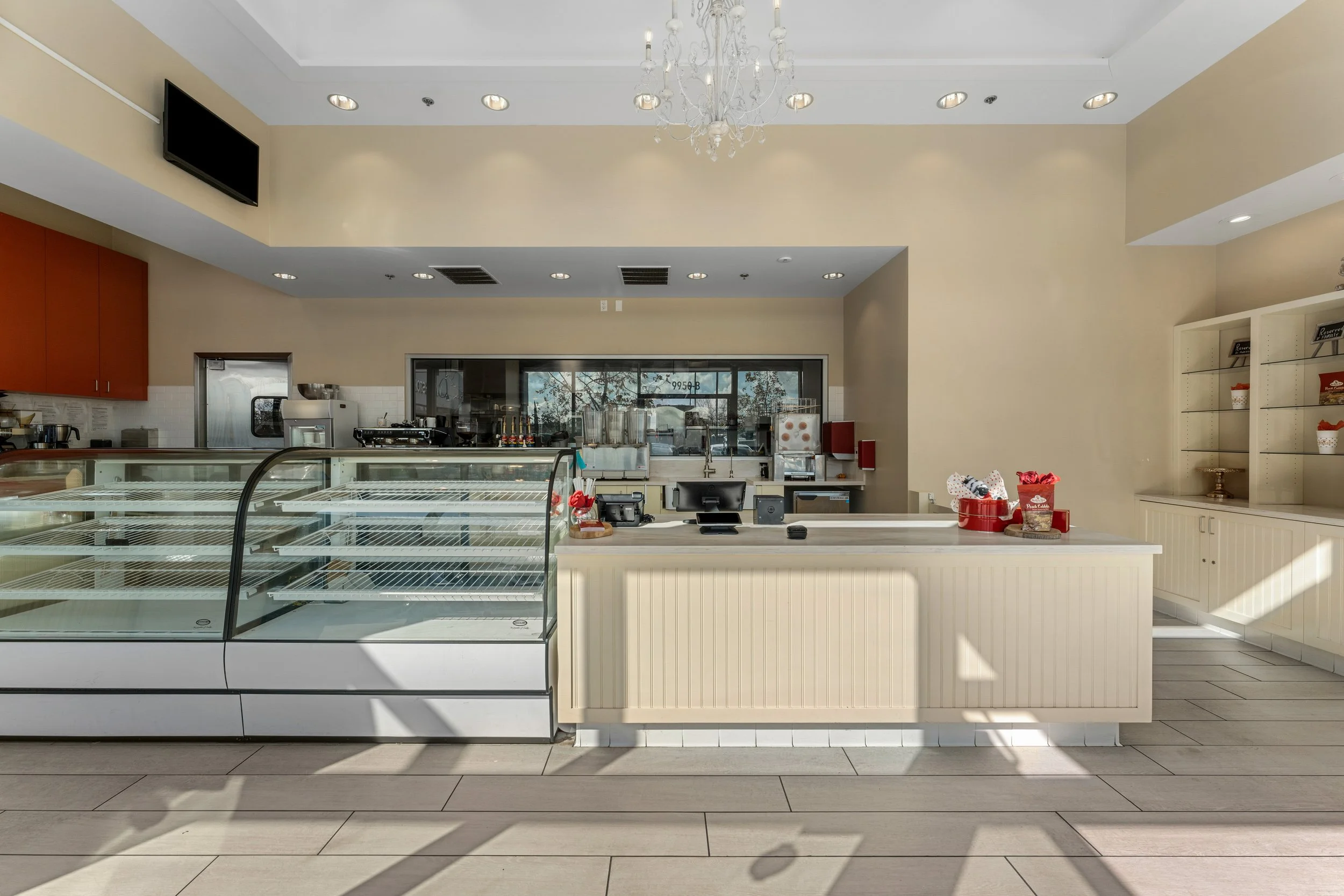 Southern Girl Desserts by LYNES